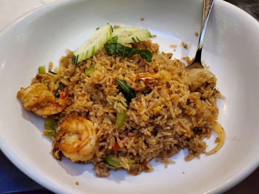 Basil fried rice with shrimp