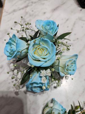 Corsage baby blue