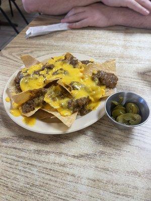 Meat and cheese nachos