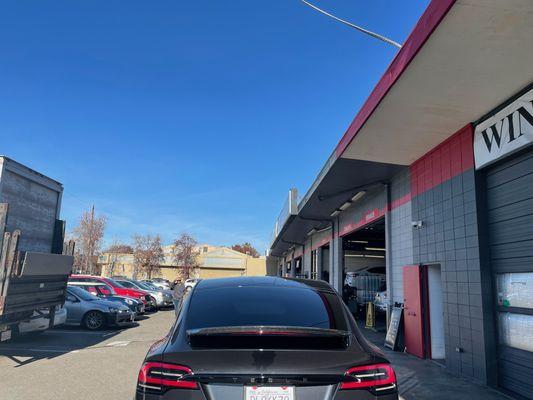 Tesla Model X
Front two 35% xpel
Backhalf 70% xpel
Front windshield 55% xpel
Clearbra Full Front