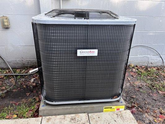 New central air conditioning installation in pinellas park, FL