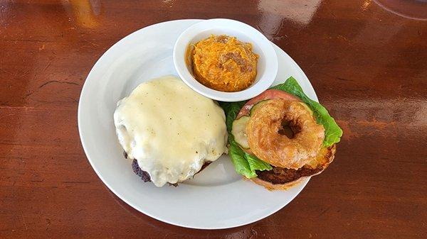 Cheeseburger with Sweet Potatoes 1