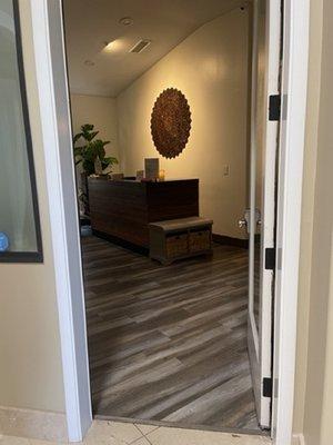 Ready to book a relaxing massage in Carlsbad? We're here to welcome you.