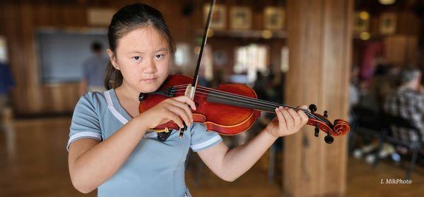 Violin recital at K&M Music School showcases student dedication