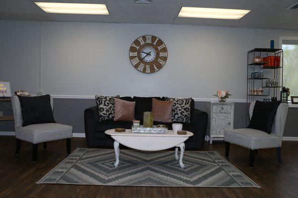 UnDone Salon - Located 916 Stafford Ave, Bristol CT.