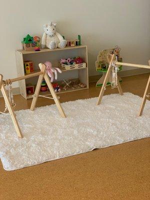 Child supervision room equipped with enriching toys/teacher led development