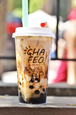 Brown sugar milk tea - unmixed