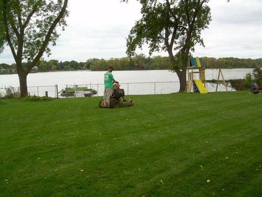 Lawn Maintenance Services-- including mowing, Spring & Fall Cleanups, Fertilizing/Weed Control, Aerate, Dethatching, Trimming