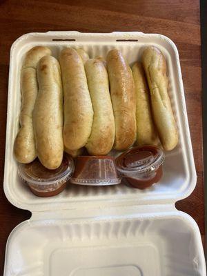 Dozen Breadsticks