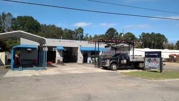 We offer Towing, Tire, Alignments, Auto Repair and Welding.