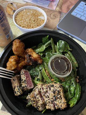 The chef Chef's Special Seared Ahi Tuna, and some Orange Peel chicken on the left side (given to me by my mom). Fried rice up top