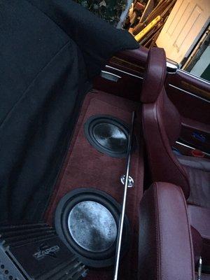 Jaguar XJS convertible custom sub installation