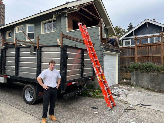 Junk Removal While Demolition In Porgress