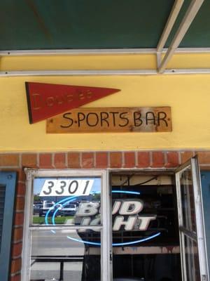 Doubles Sports Bar