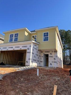 New construction siding and roofing install