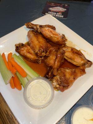 Chicken Wings - honey garlic/nonbreaded/crispy