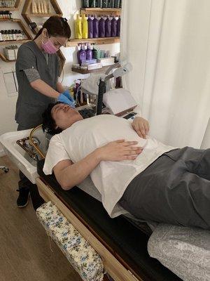 Getting his facial first before hair wash