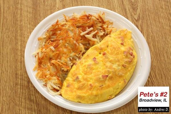 Ham & Cheese Omelet w/ side of crispy Hashbrowns