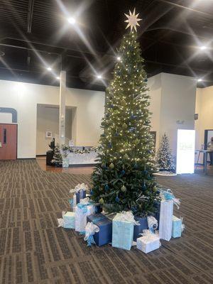 Front Lobby- Christmas 2024