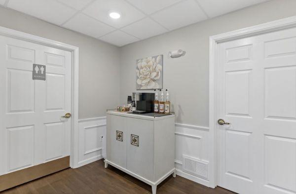 Coffee station and beverage bar