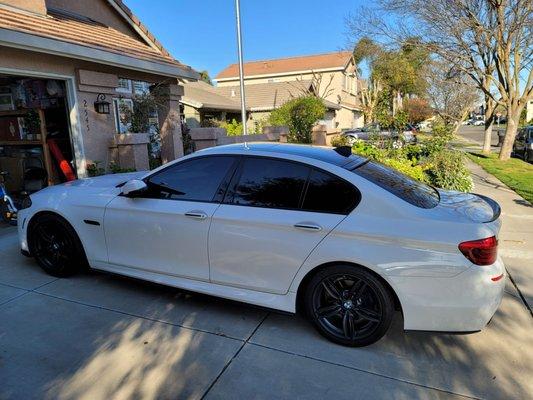 Wrapped roof and spoilers