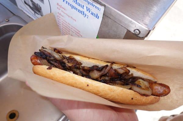 Heat Dog w/ onions and chutney sauce