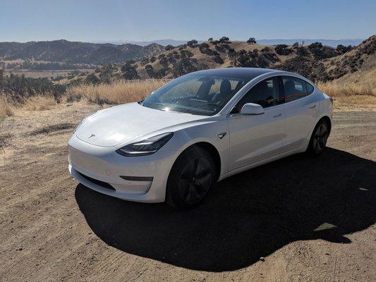 Konvoy's white Model 3. Awesome car! Even better customer service with the Konvoy team all along our week of travel!