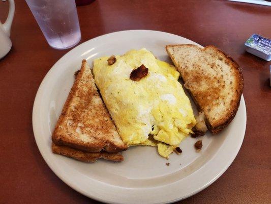 Potato omelet, toast