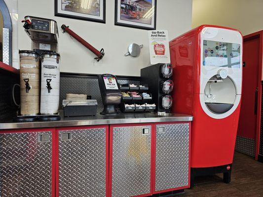 Beverage and condiments station