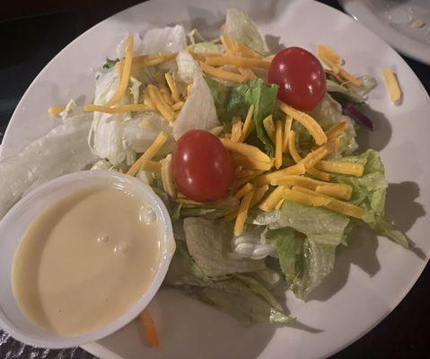 Salad with honey mustard