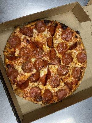 Small Pepperoni pizza