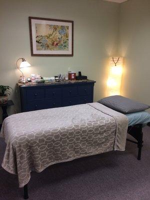 Acupuncture for pain relief, car accident recovery, sports injury, stress, anxiety, and more!