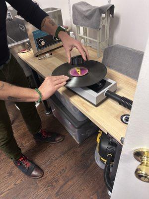 Ultra sonic record cleaner