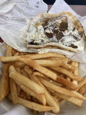 Gyro combo plate