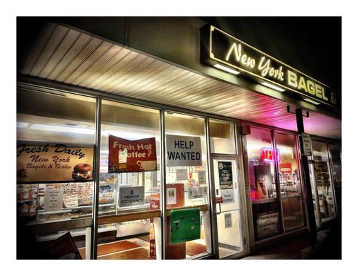 New York Bagel & Bialy. (Touhy Ave.Lincolnwood IL) Breakfast Bakery New York Bagels Bialy Sandwiches Salads Soups etc . Old Fashion Deli.