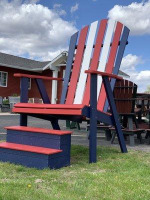 Outdoor Poly furniture, built by the Amish in Indiana.  Creekside furniture lasts a lifetime without maintenance.