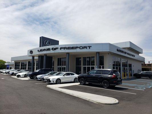 Lexus of Freeport