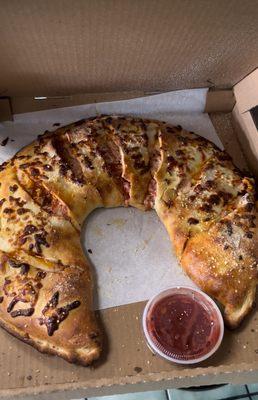 Calzone with Pepperoni and Cheese