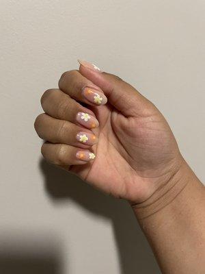 Flower nails