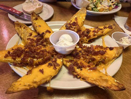 Baked potatoes appetizer