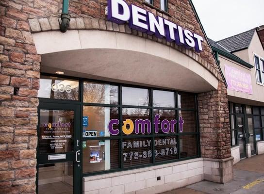 Comfort Dental in Chicago, IL.