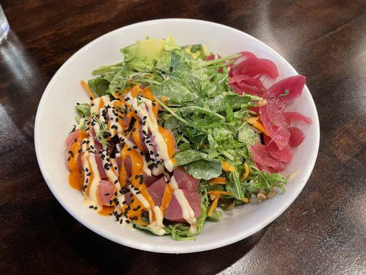 Tuna poke bowl