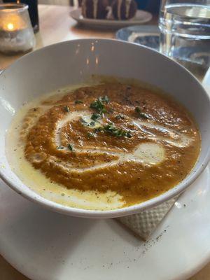 Carrot ginger soup