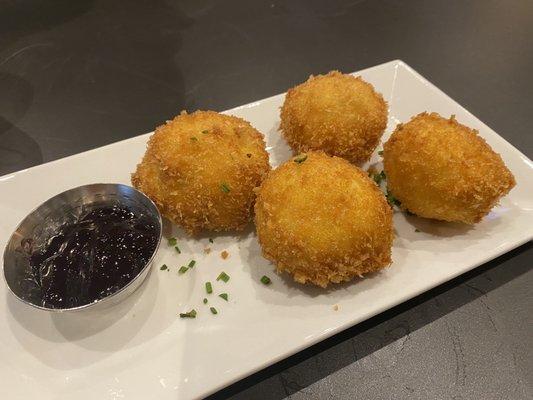 Fried Herbed Goat Cheese w/Blueberry Jam