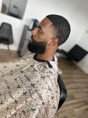 High skin taper with beard work