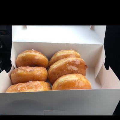 6 glazed donuts