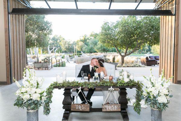 Wonderful head table for a wedding in Temecula, CA