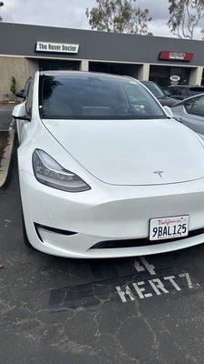 Tesla model Y