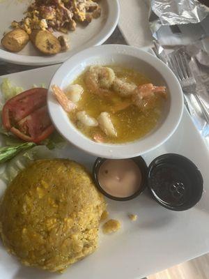 Mofongo and camarones alajillo