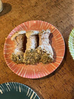 Mini cannoli